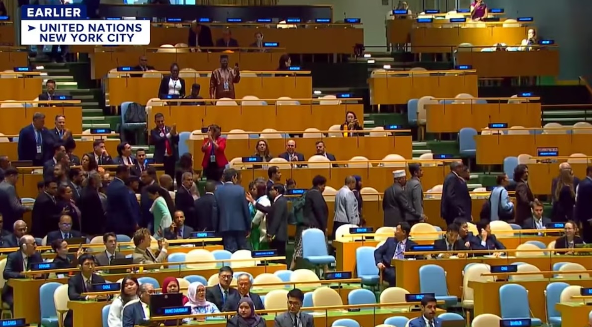 Netanyahu Beri Pidato di Sidang Umum PBB, Diplomatik Walk Out !